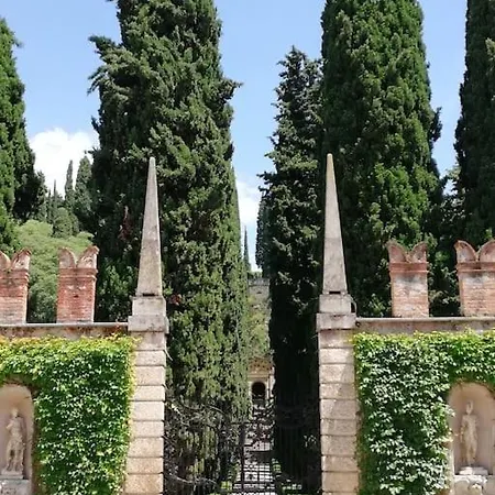 L'angolo Di Barbara Апартаменты Верона